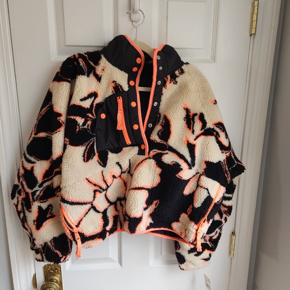 Free People Rocky Ridge Pullover size small - Picture 1 of 3